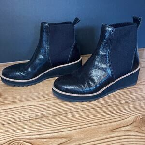 Eileen Fisher Black Embossed Leather Low Wedge Chelsea Lilou Boots Womens 7